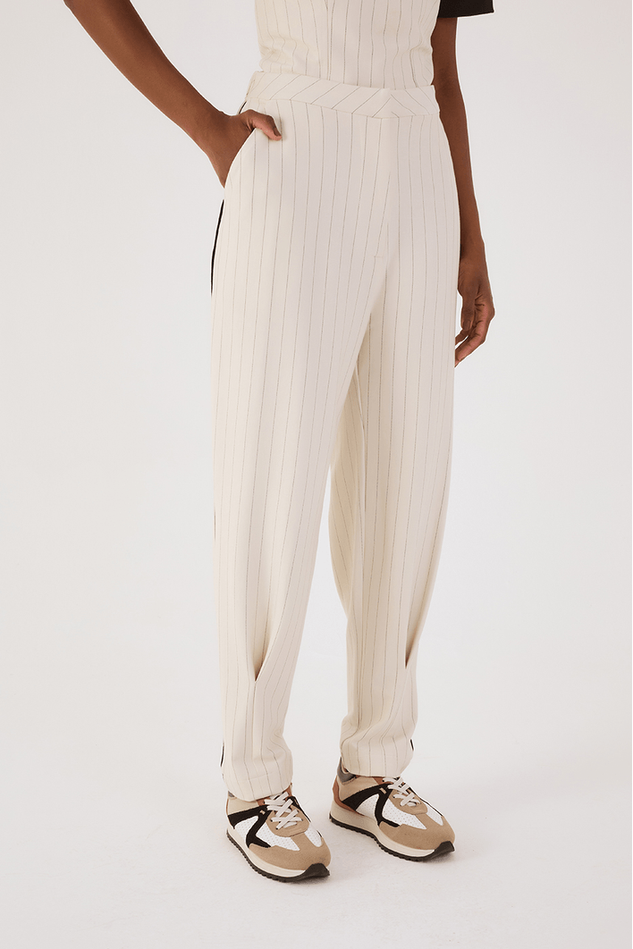 Calça Alfaiataria Estampa Risca de Giz