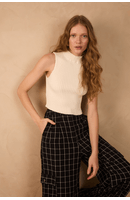 Blusa Tricot Canelada Gola