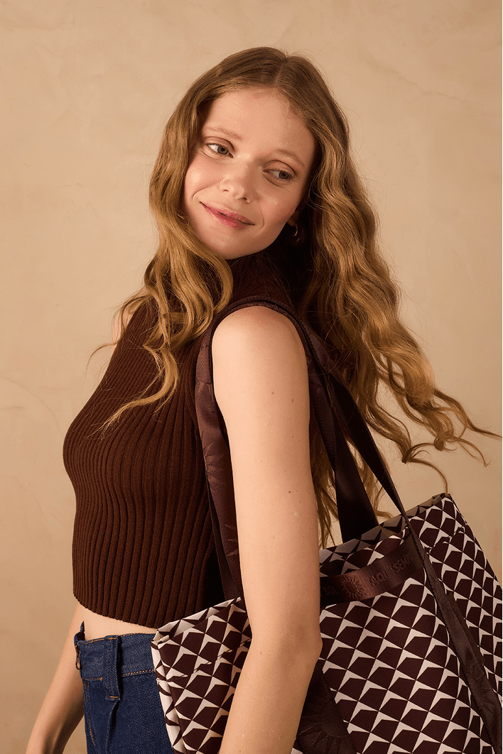 Blusa Tricot Canelada Gola