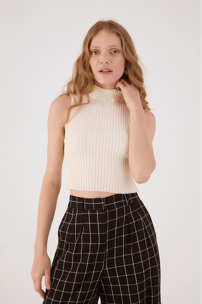 Blusa Tricot Canelada Gola
