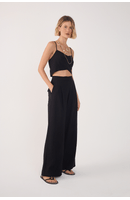 Calça Pregas Bolso Com Lapela
