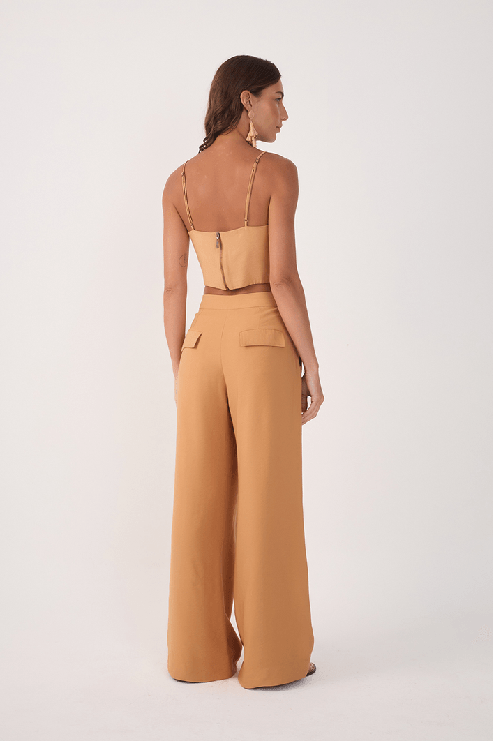 Calça Pregas Bolso Com Lapela