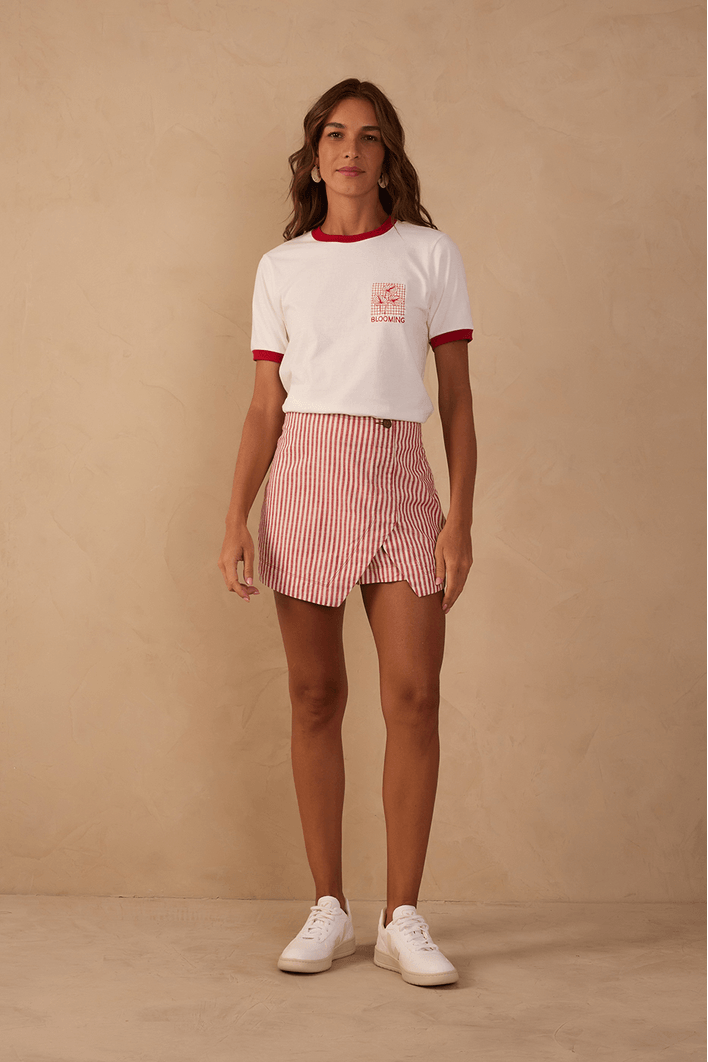 Saia Short Sarja Listras