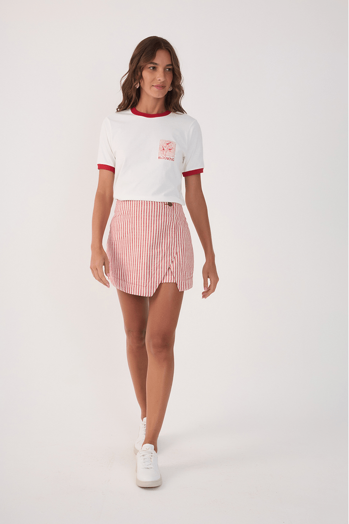 Saia Short Sarja Listras