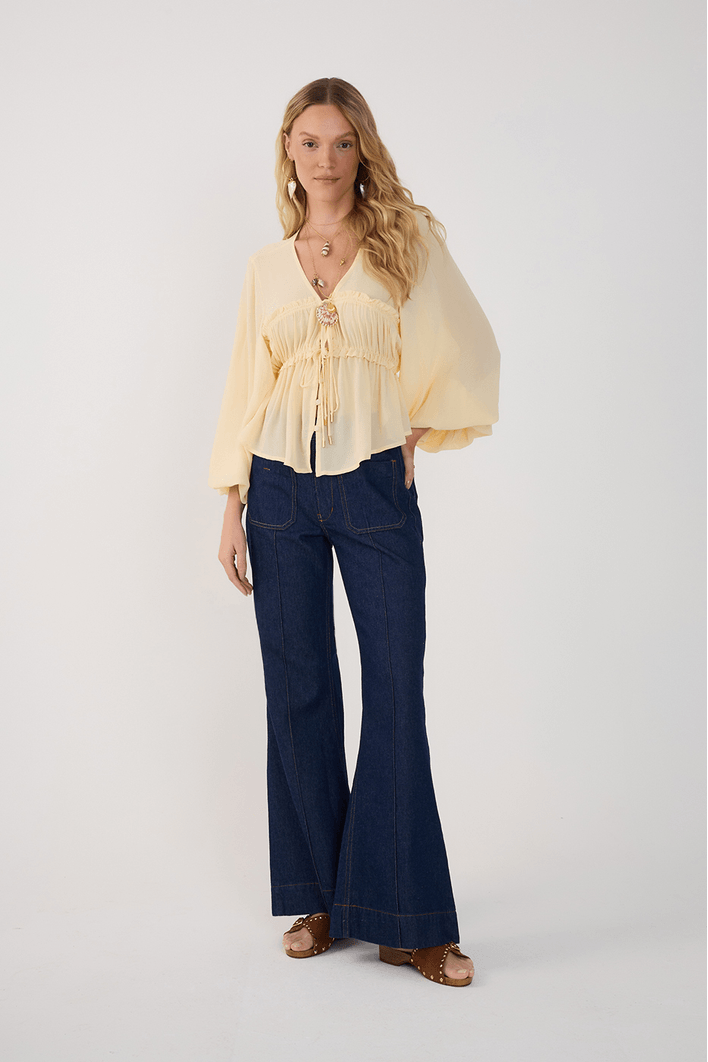 Calça Jeans Flare Bolso