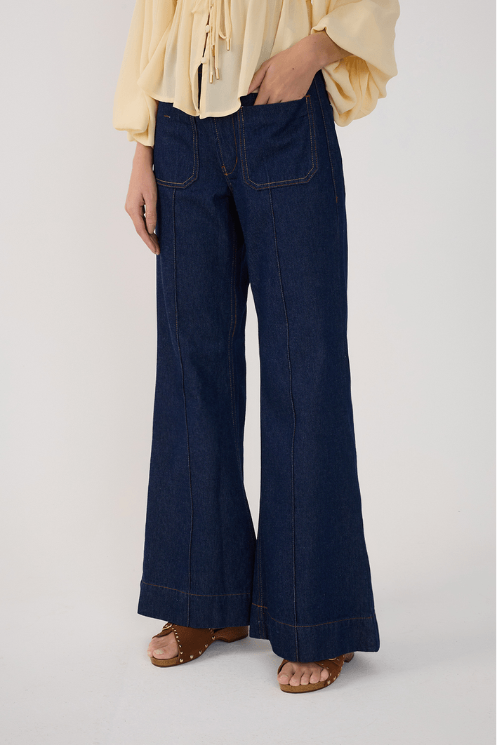 Calça Jeans Flare Bolso