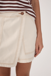 Short Saia Sarja Pespontos Botão