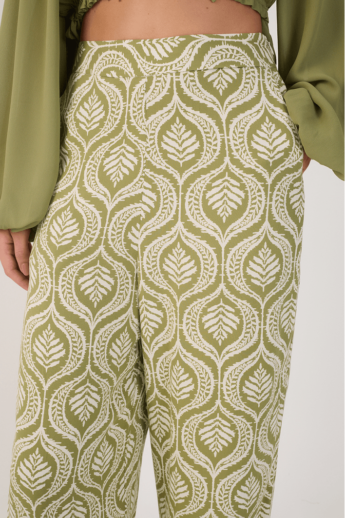 Calça Crepe Estampa Jardim
