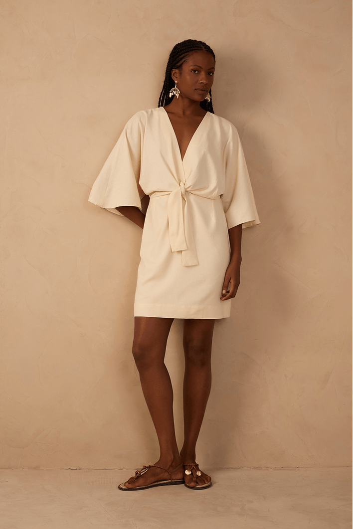 Vestido Curto Linho Mangão