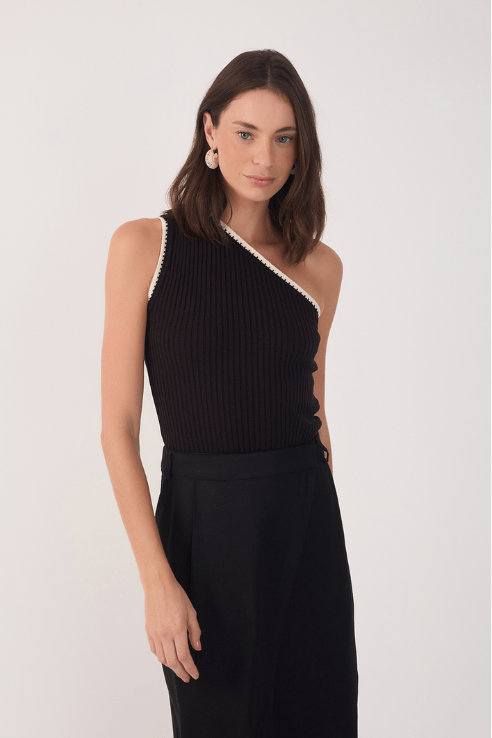 Blusa Tricot Ombro Só