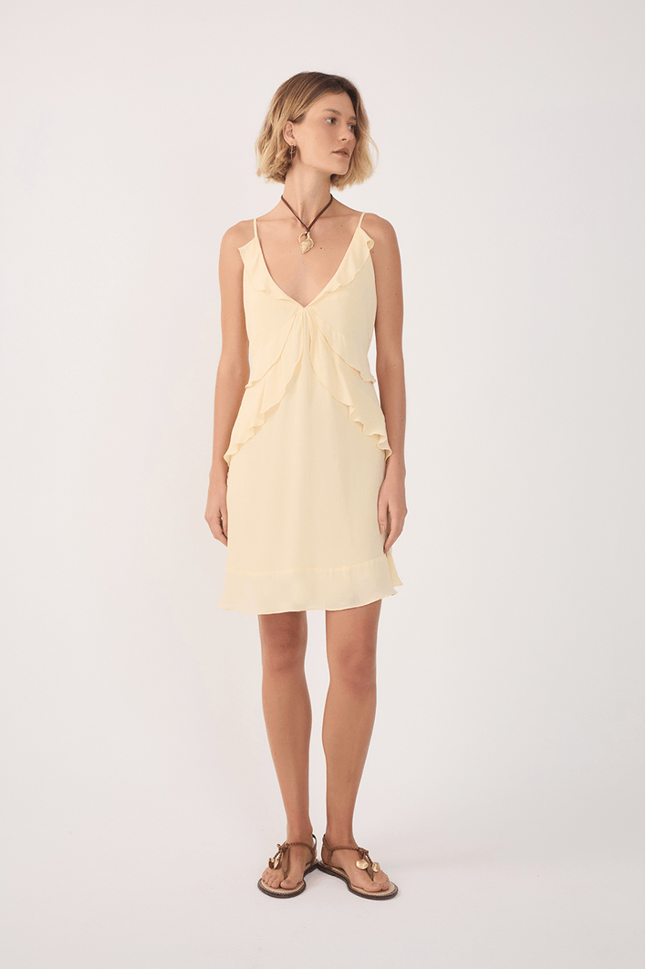 Vestido Curto Crepe Recorte Deslocado