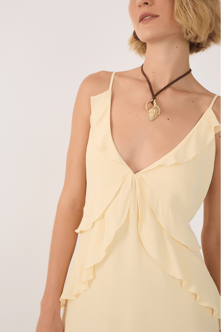 Vestido Curto Crepe Recorte Deslocado