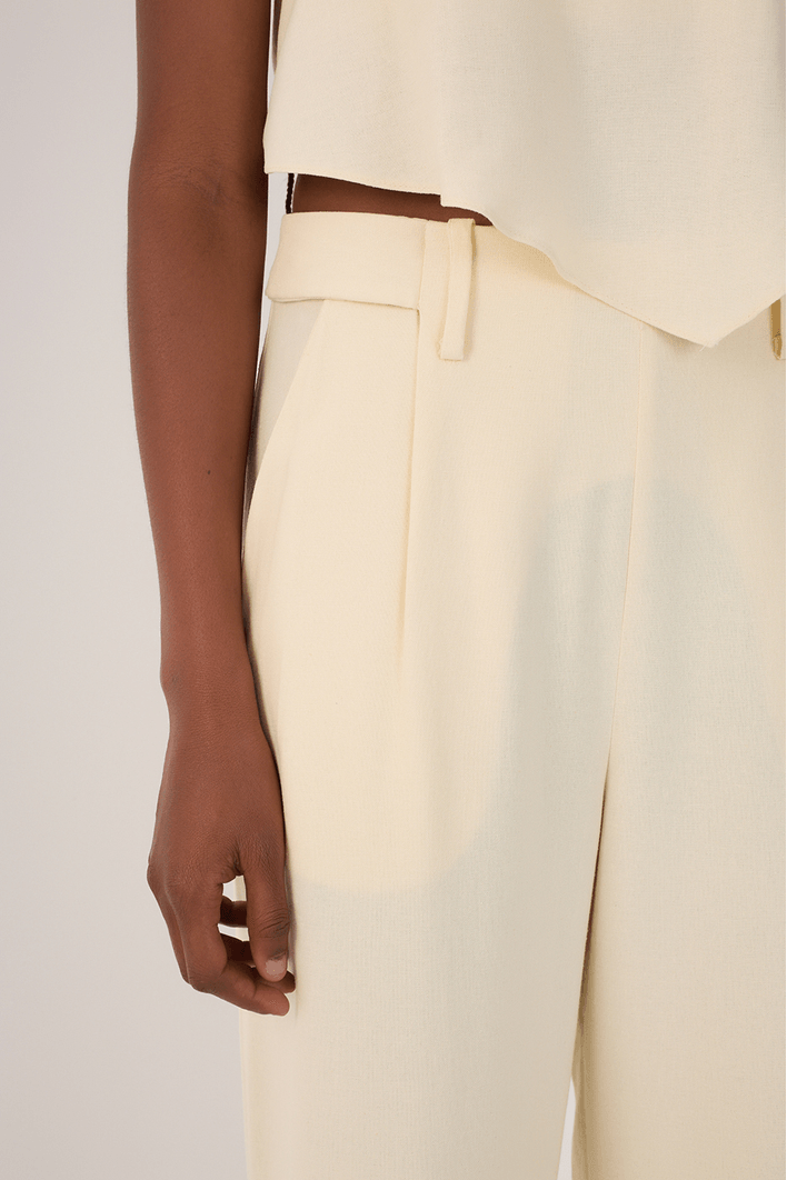 Calça Linho Aleta Lateral