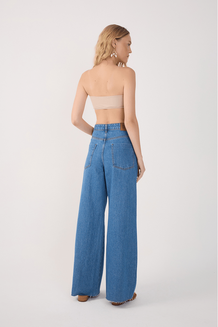 Calça Jeans Costura Deslocada