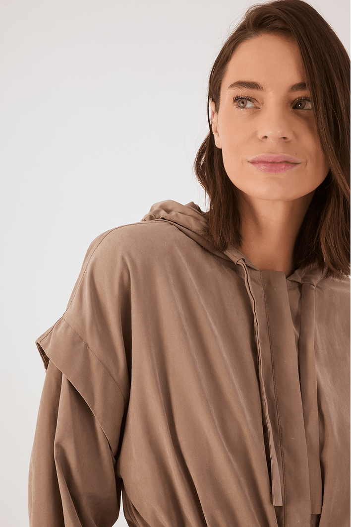 Parka Com Faixa Cintura