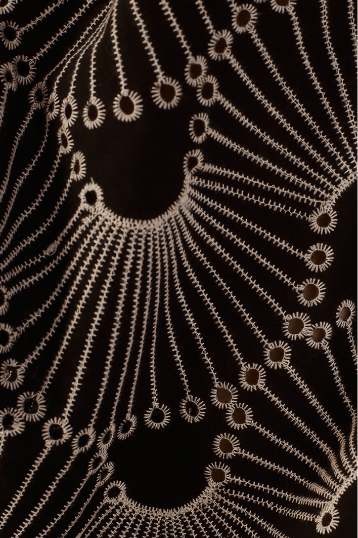 Saia Cropped Bordado Ondas