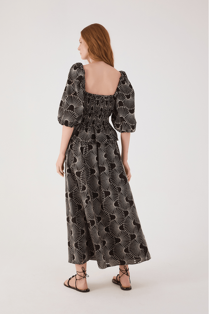 Saia Cropped Bordado Ondas