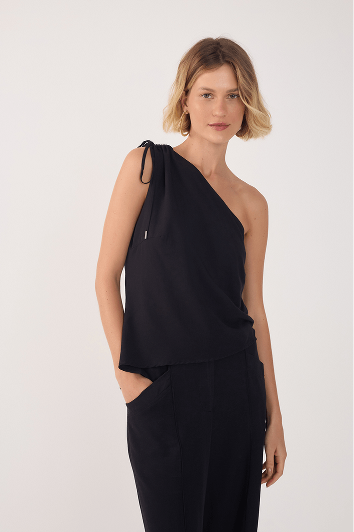 Blusa Assimétrica Um Ombro
