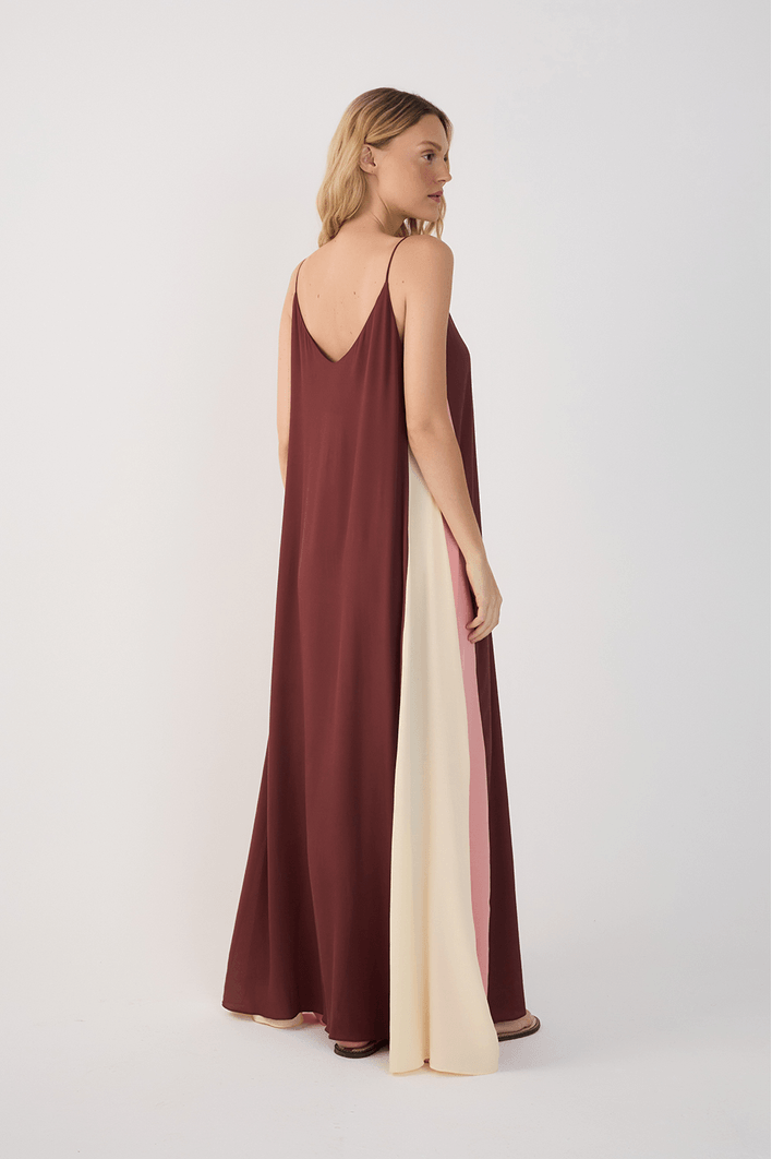 Vestido Cropped Crepe Recortes Color