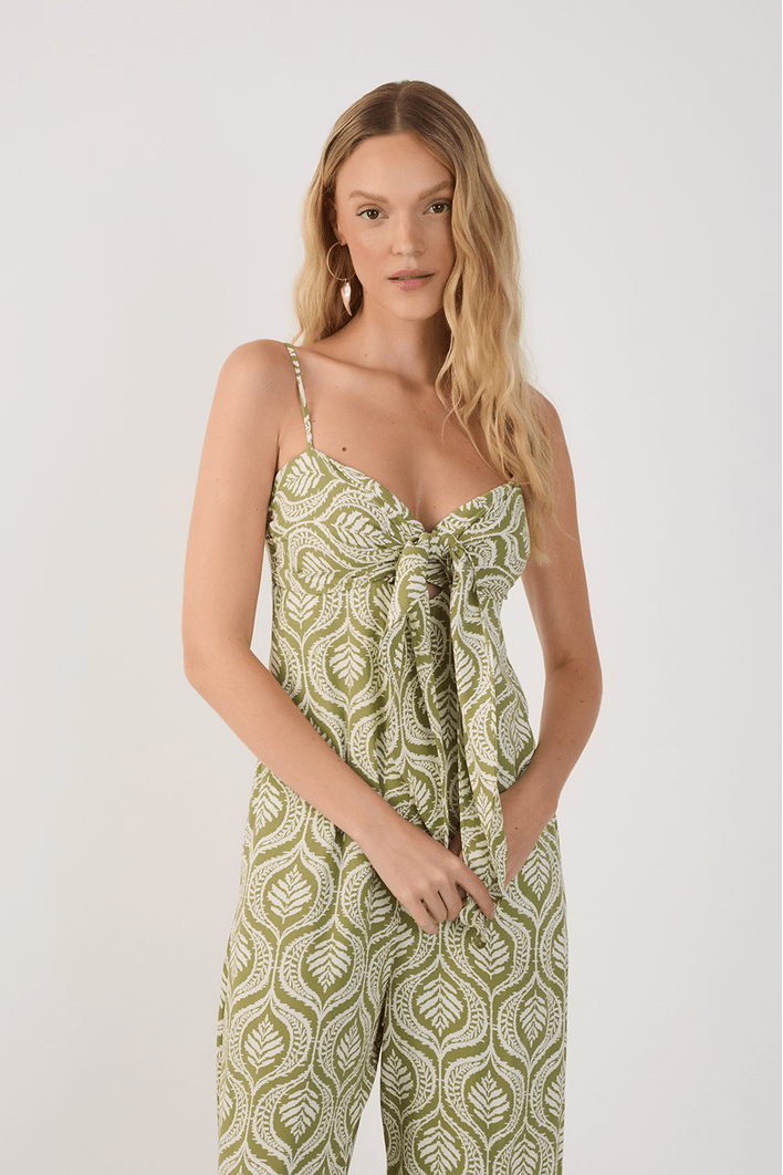 Macacão Crepe Estampa Jardim