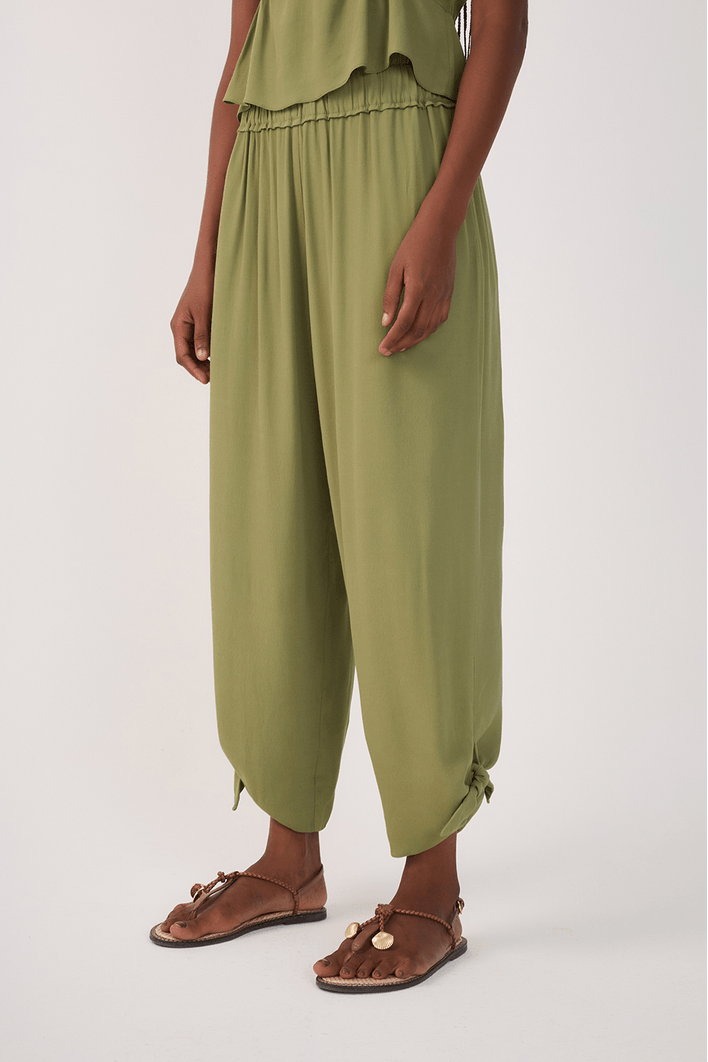 Calça Crepe Barra Nó