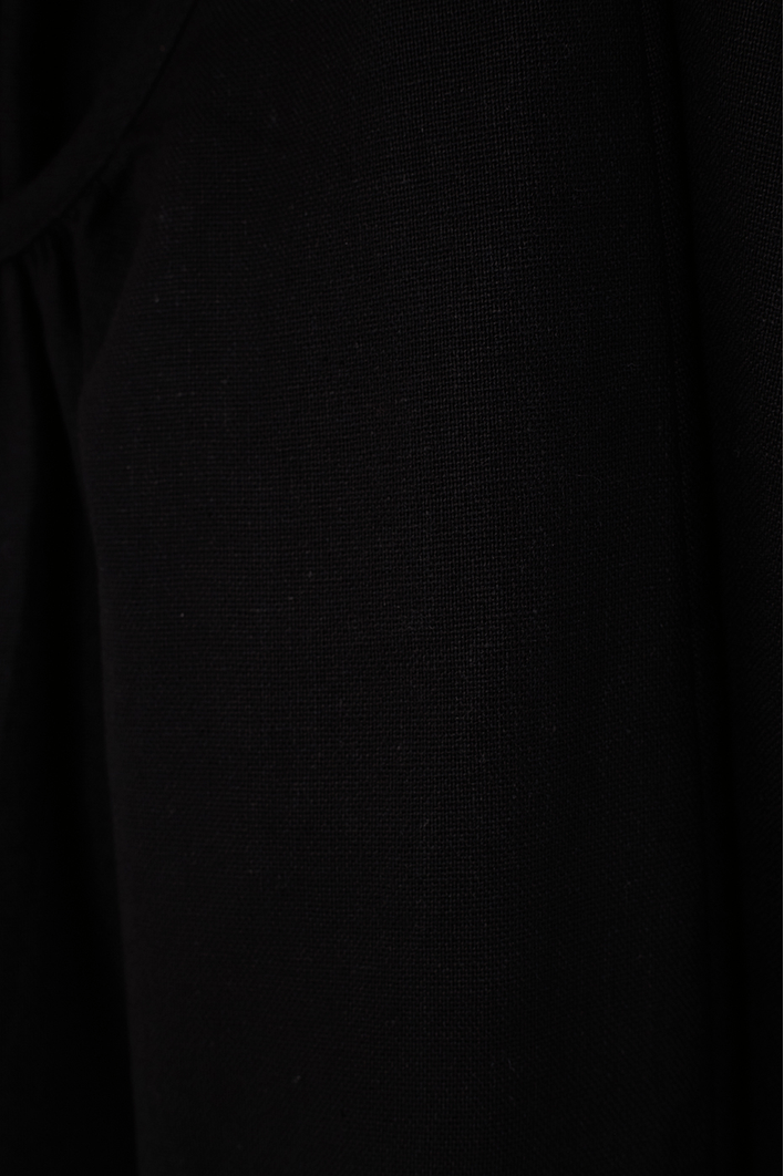 Vestido Curto Linho Bolsos Laterais