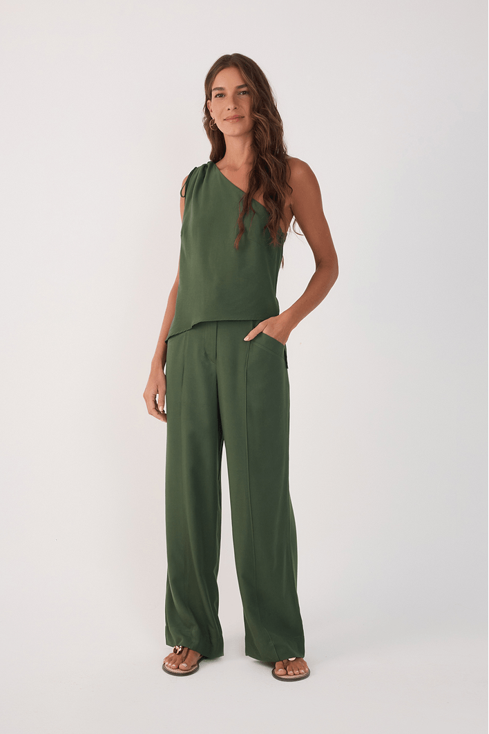 Calça Bolso Deslocado