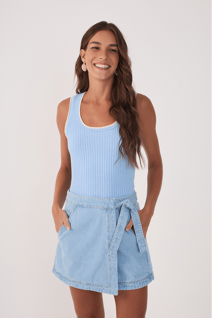 Blusa Tricot Decote Bordado