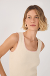 Blusa Tricot Decote Bordado