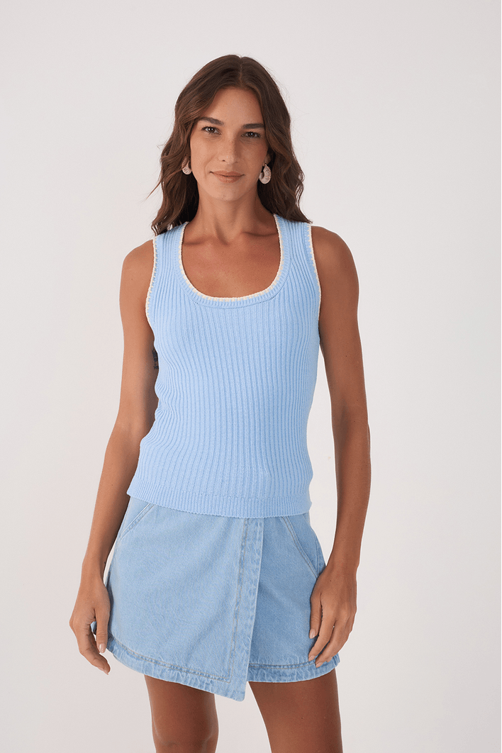 Blusa Tricot Decote Bordado