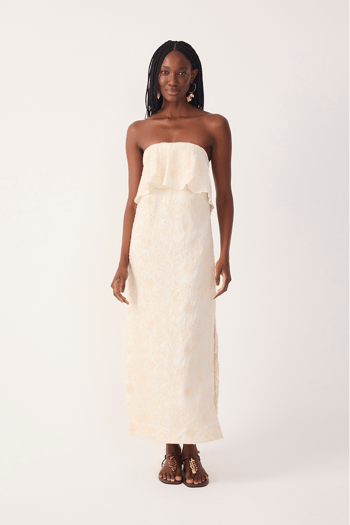 Vestido Midi Bordado Cadarço