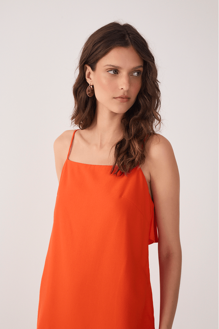 Vestido Curto Linho Babado Costas