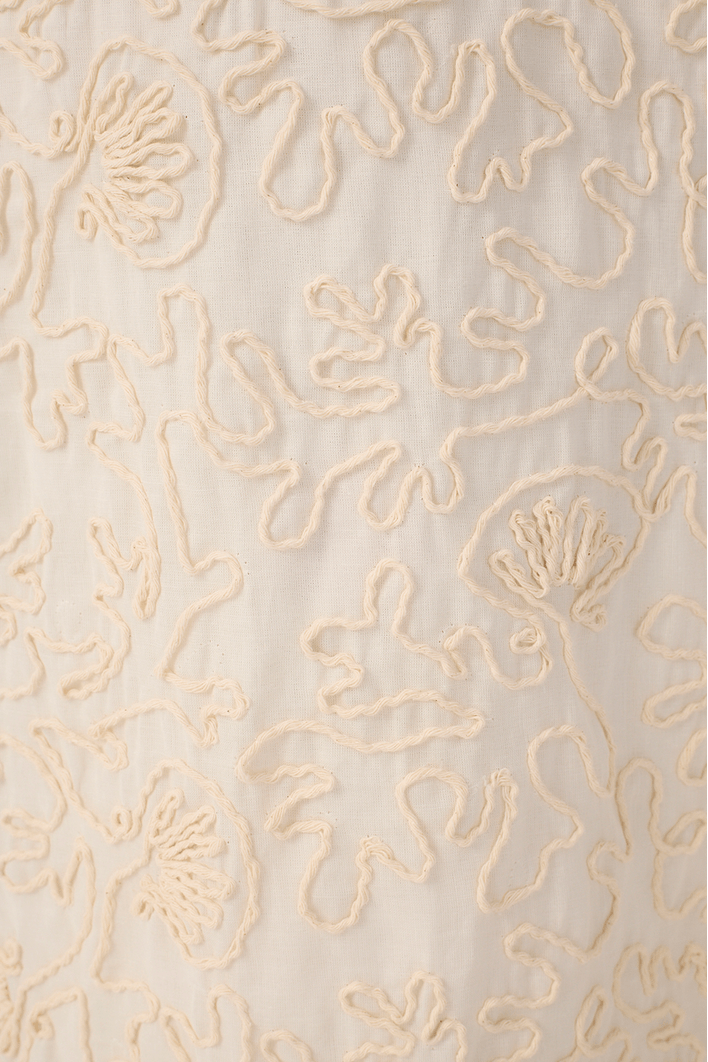 Vestido Midi Bordado Cadarço