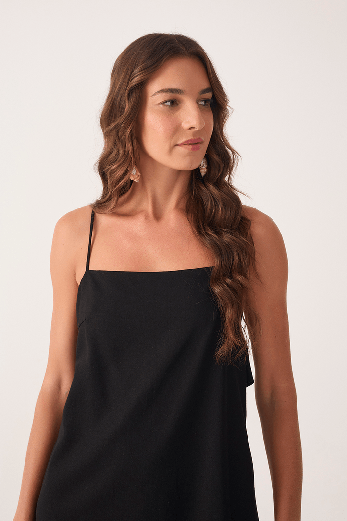 Vestido Curto Linho Babado Costas