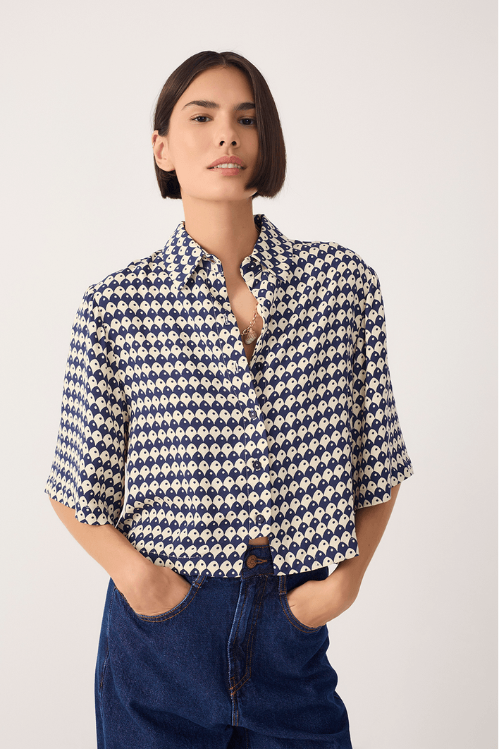 Camisa Cropped Estampa Escama Azul
