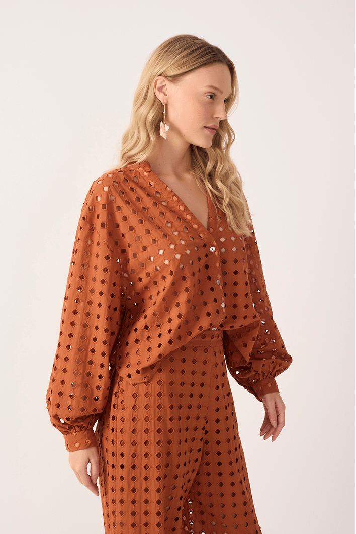 Camisa Laise Punho