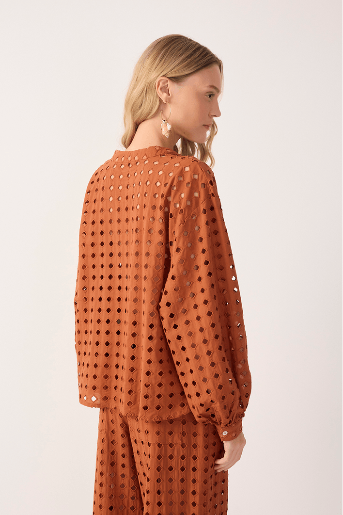 Camisa Laise Punho