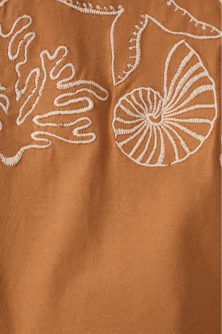 T-shirt Bordado Conchas