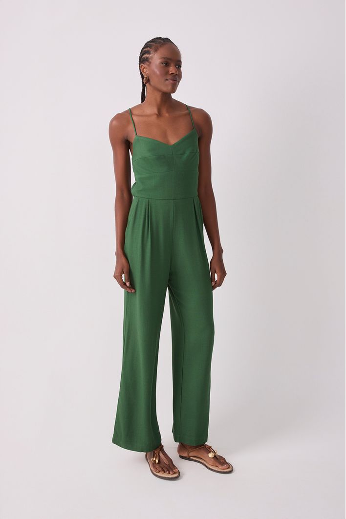 Macacão Busto Recortado