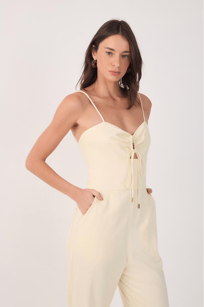 Macacao Linho Busto Vazado