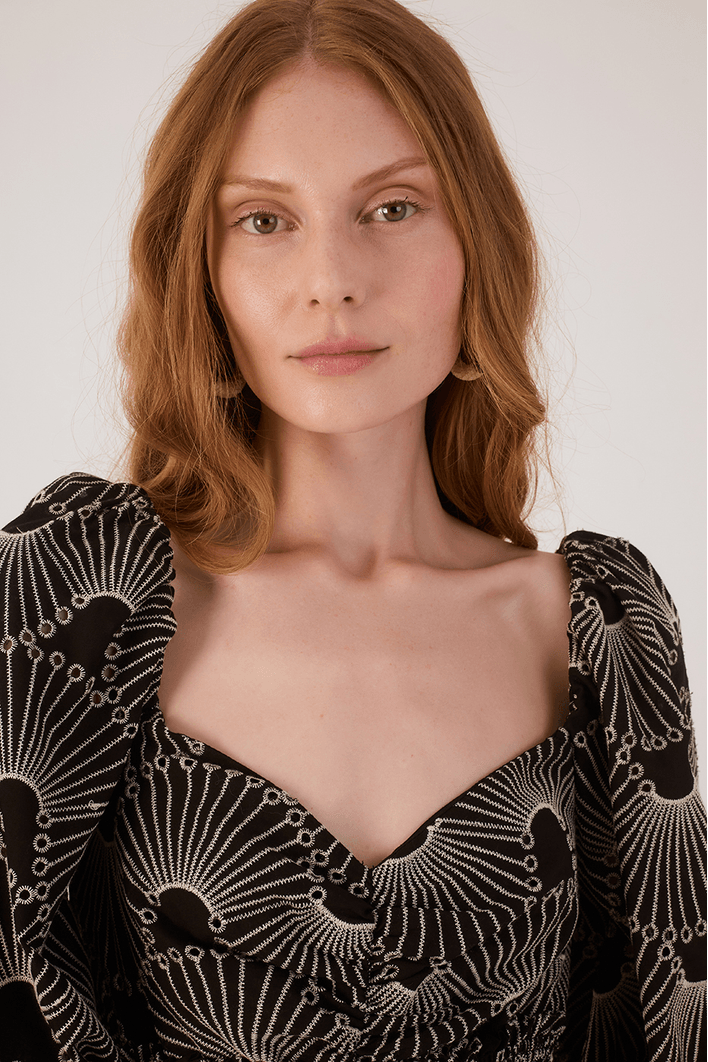 Blusa Algodão Bordado Ondas