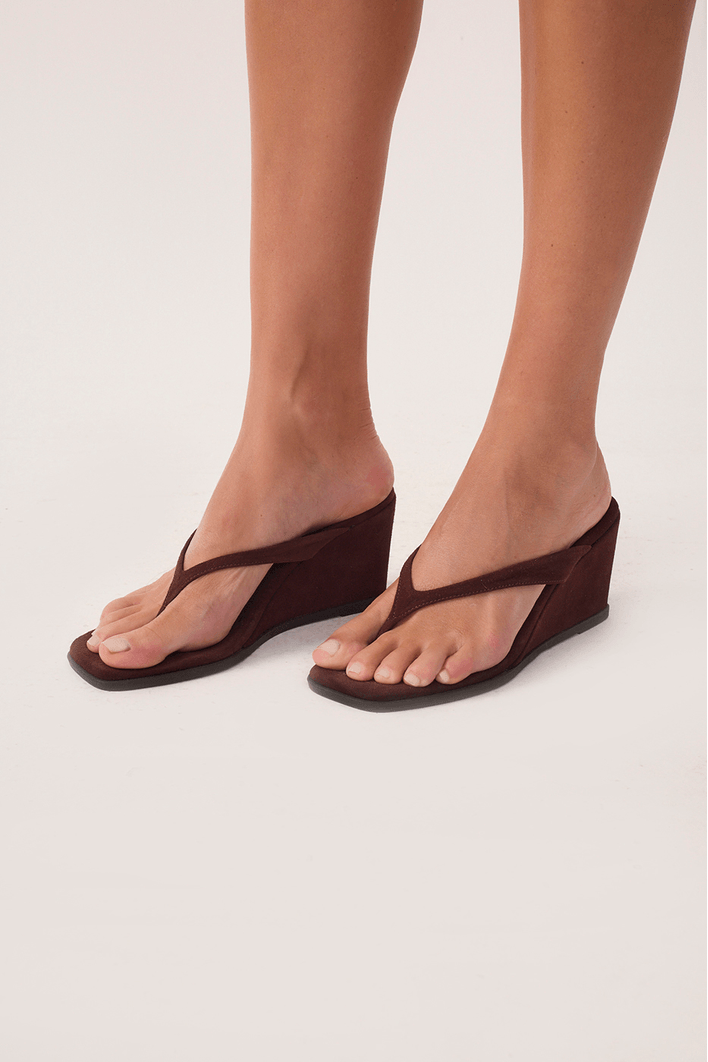 Sandália Camurça Laguna