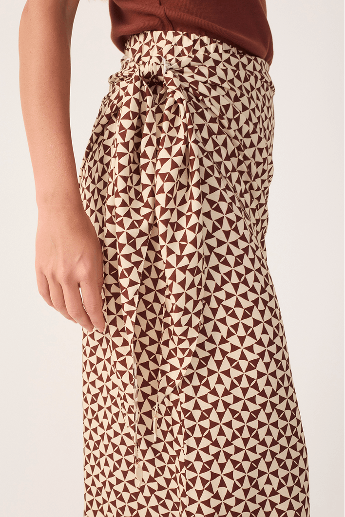 Calça Estampa Solstício C/ Lenço