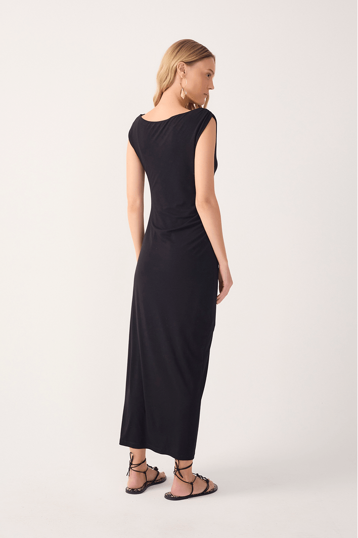 Vestido Malha Crepe Ombro A Ombro