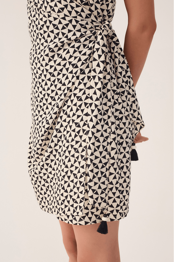 Vestido Crepe Estampa Vento