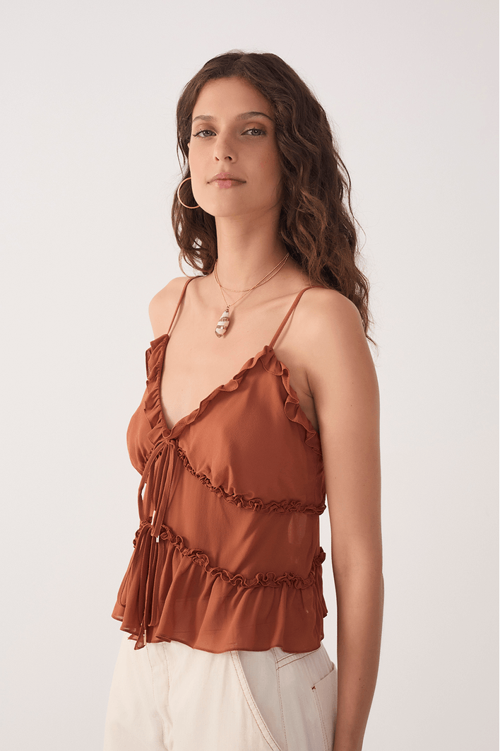 Blusa Crepe Babado Barra