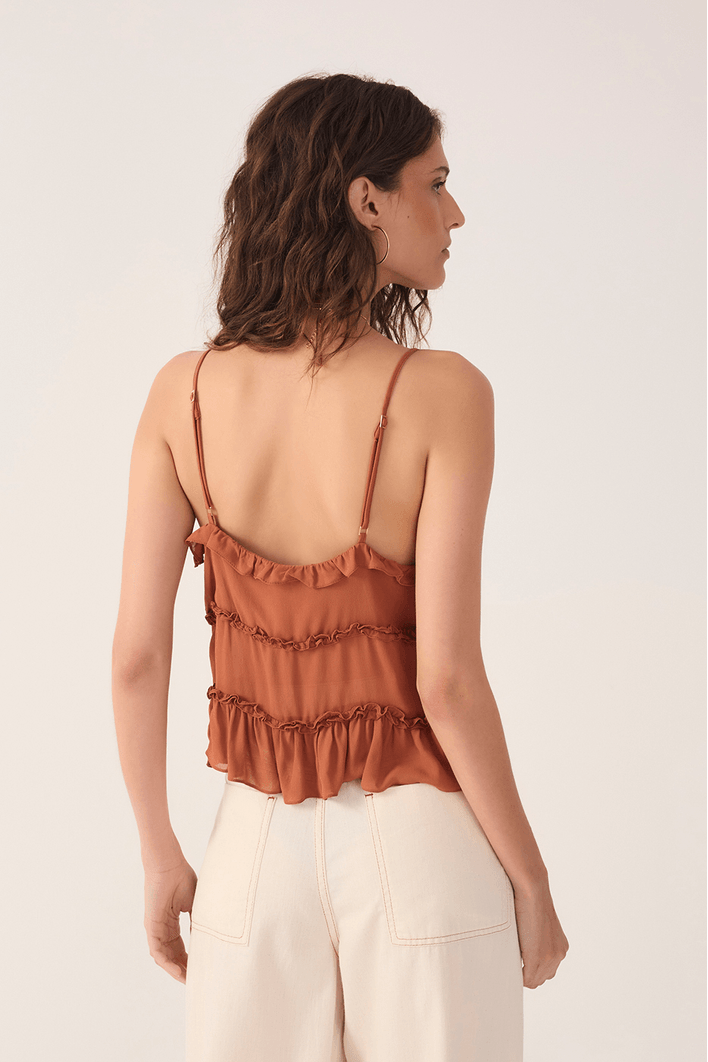 Blusa Crepe Babado Barra