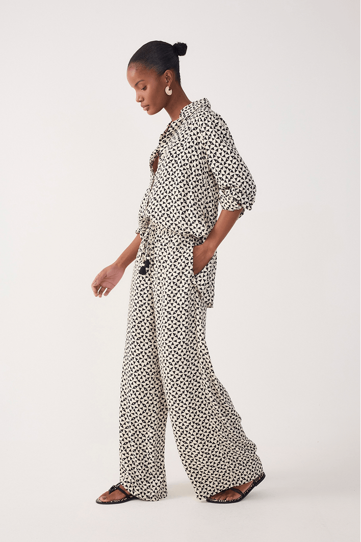 Calça Crepe Estampa Vento