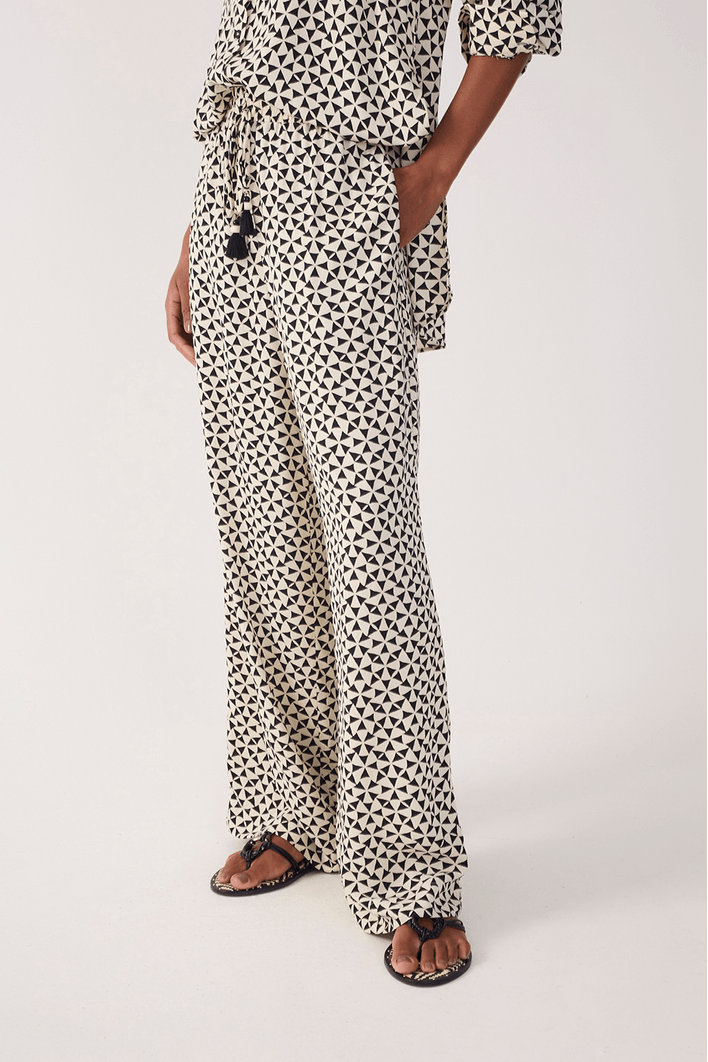 Calça Crepe Estampa Vento