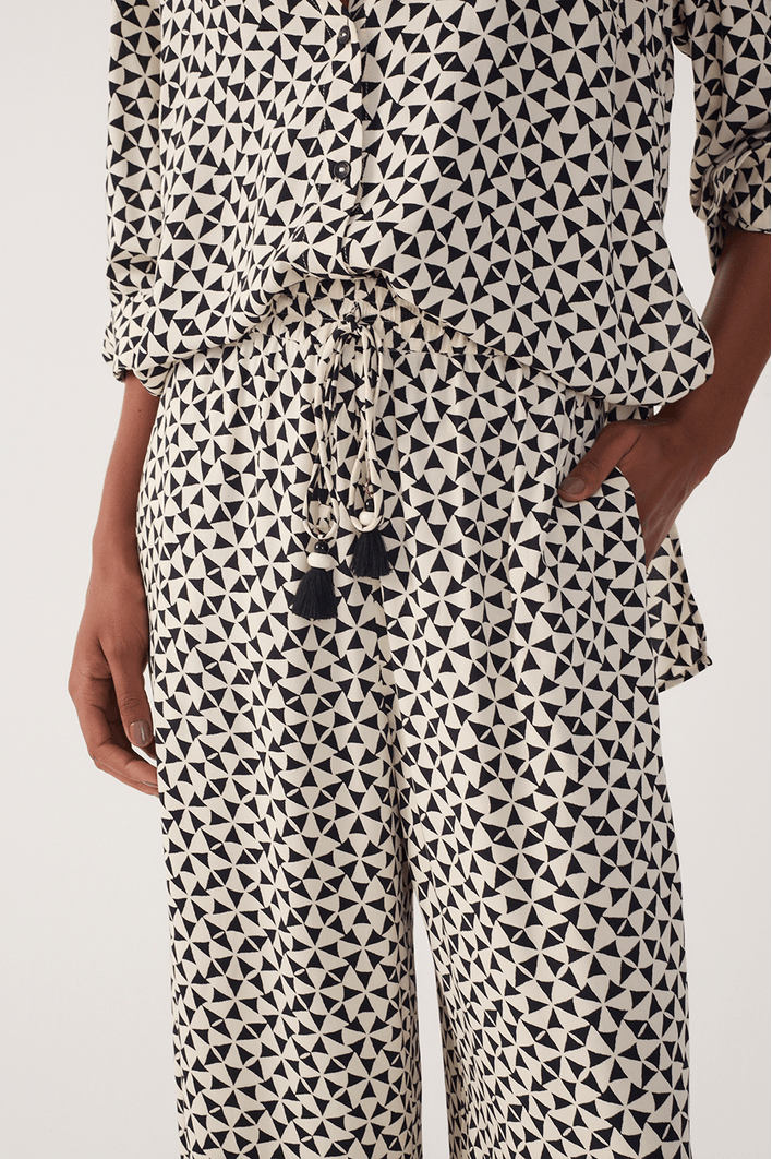 Calça Crepe Estampa Vento